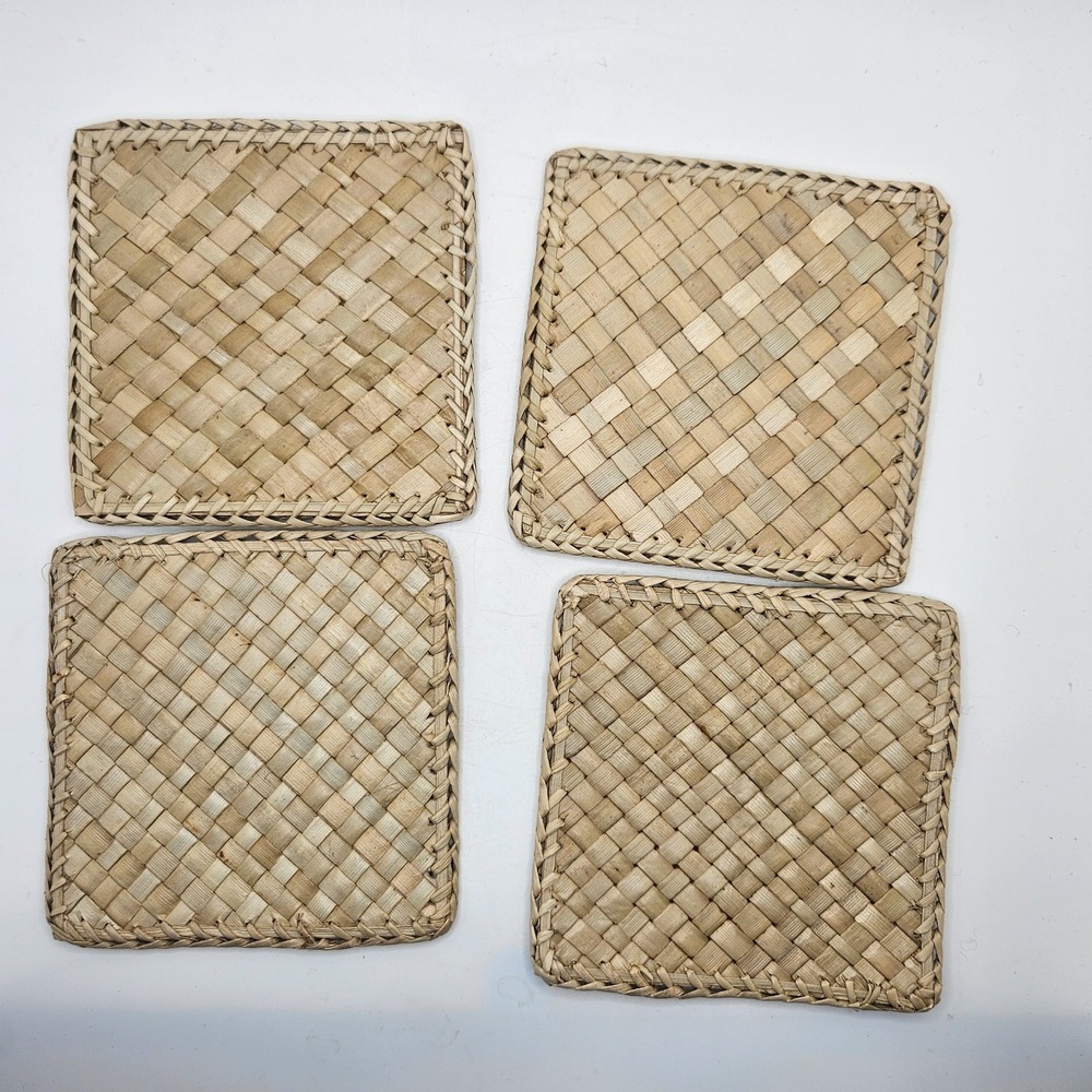 Vintage Handwoven Woven Straw Coasters Set‎ of 4 Square Natural Boho Cottagecore